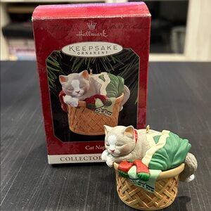 1998 Hallmark Cat in Basket Ornament #5